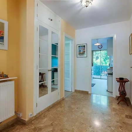Apartment Le Cardiff Avec Grand Balcon, Piscine Et Parking, Un Fabuleux Familial En Basse Californie